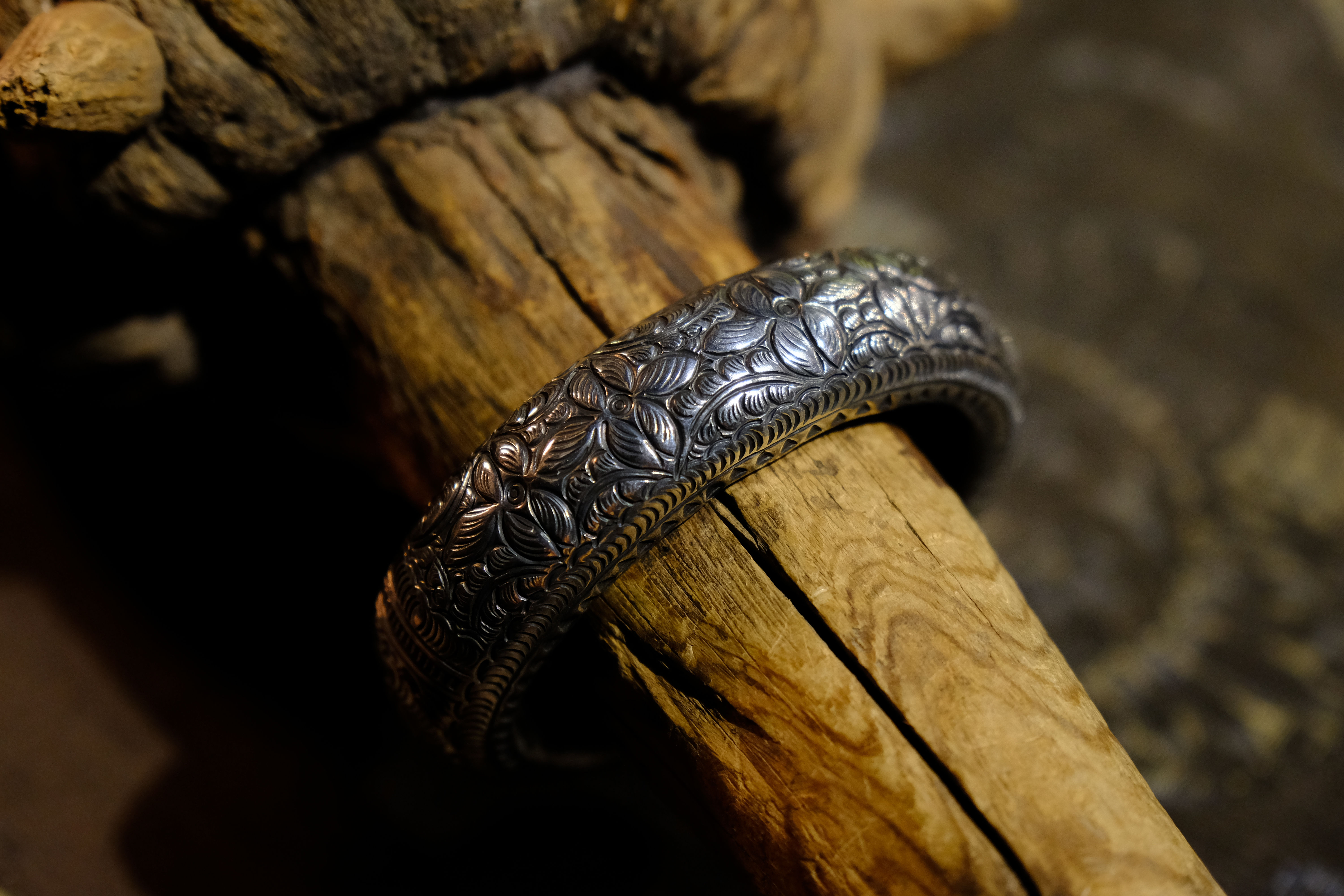 Vintage Chinese Silver Bangle
