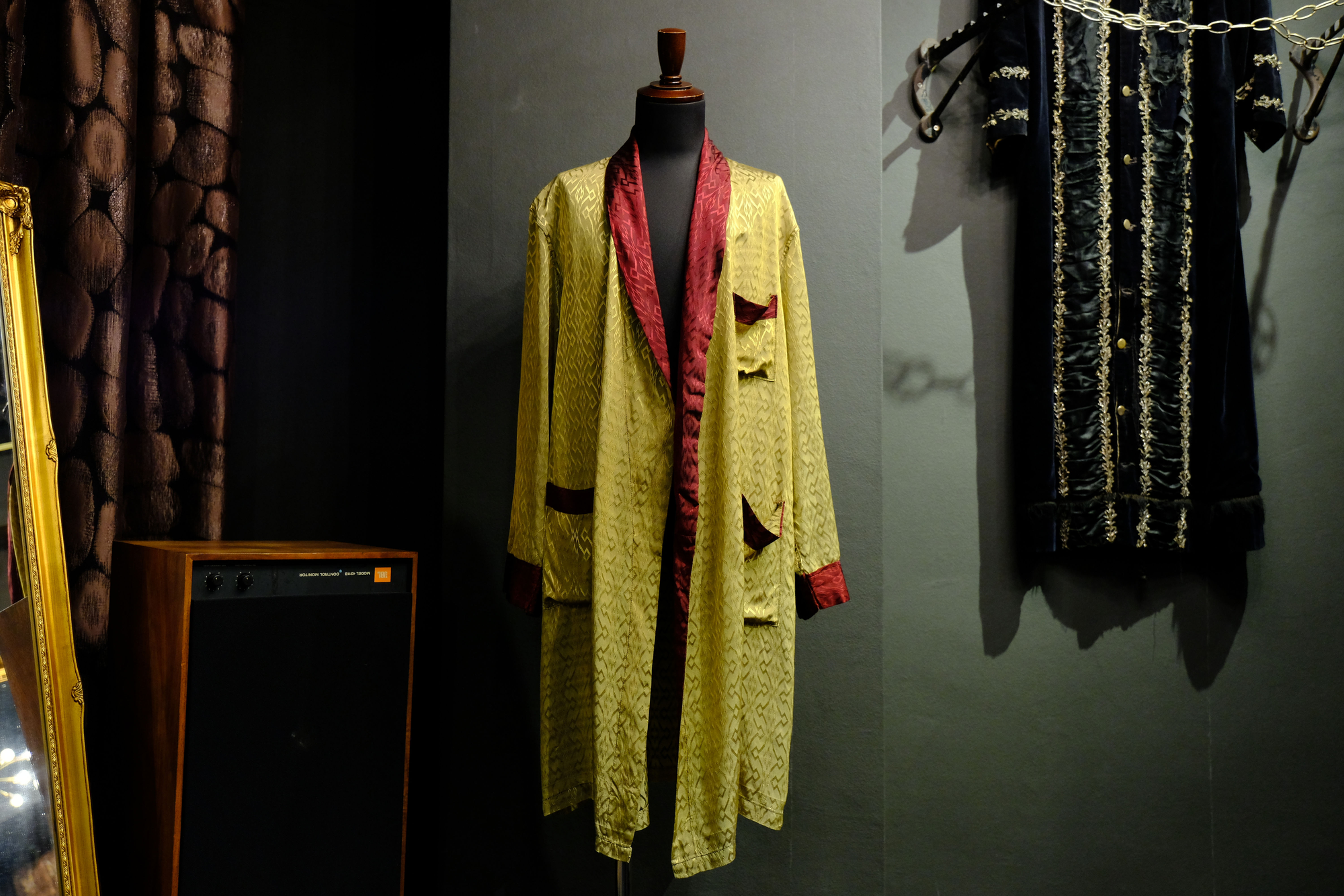 1950's Canadian Vintage Smoking Gown M