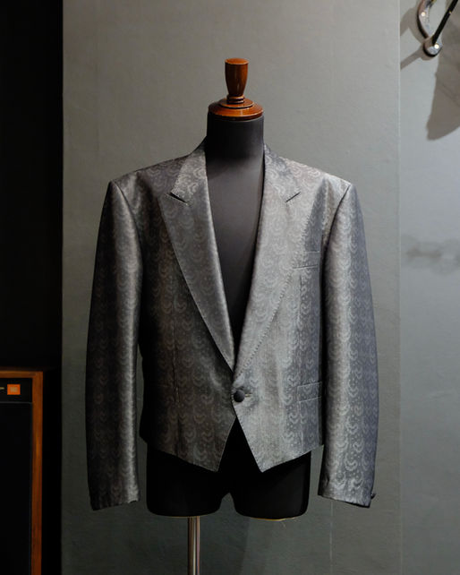 1980-1990s Vintage "Silver-Gray Jacquard" Spencer(Short) Jacket Made in Western Germany