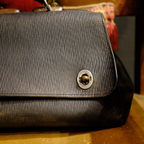 1920-1940s Vintage Leather Doctor's Bag | qosmos