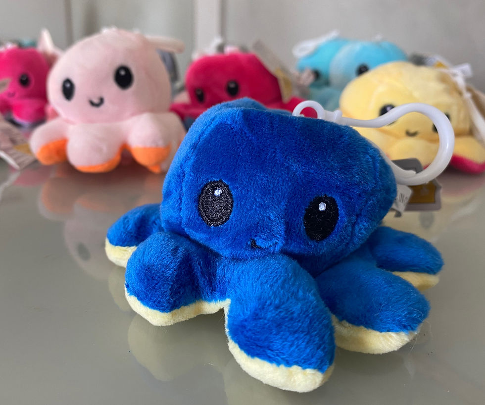 Fidget toy chaveiro polvo do humor cores azul royal e amarelo