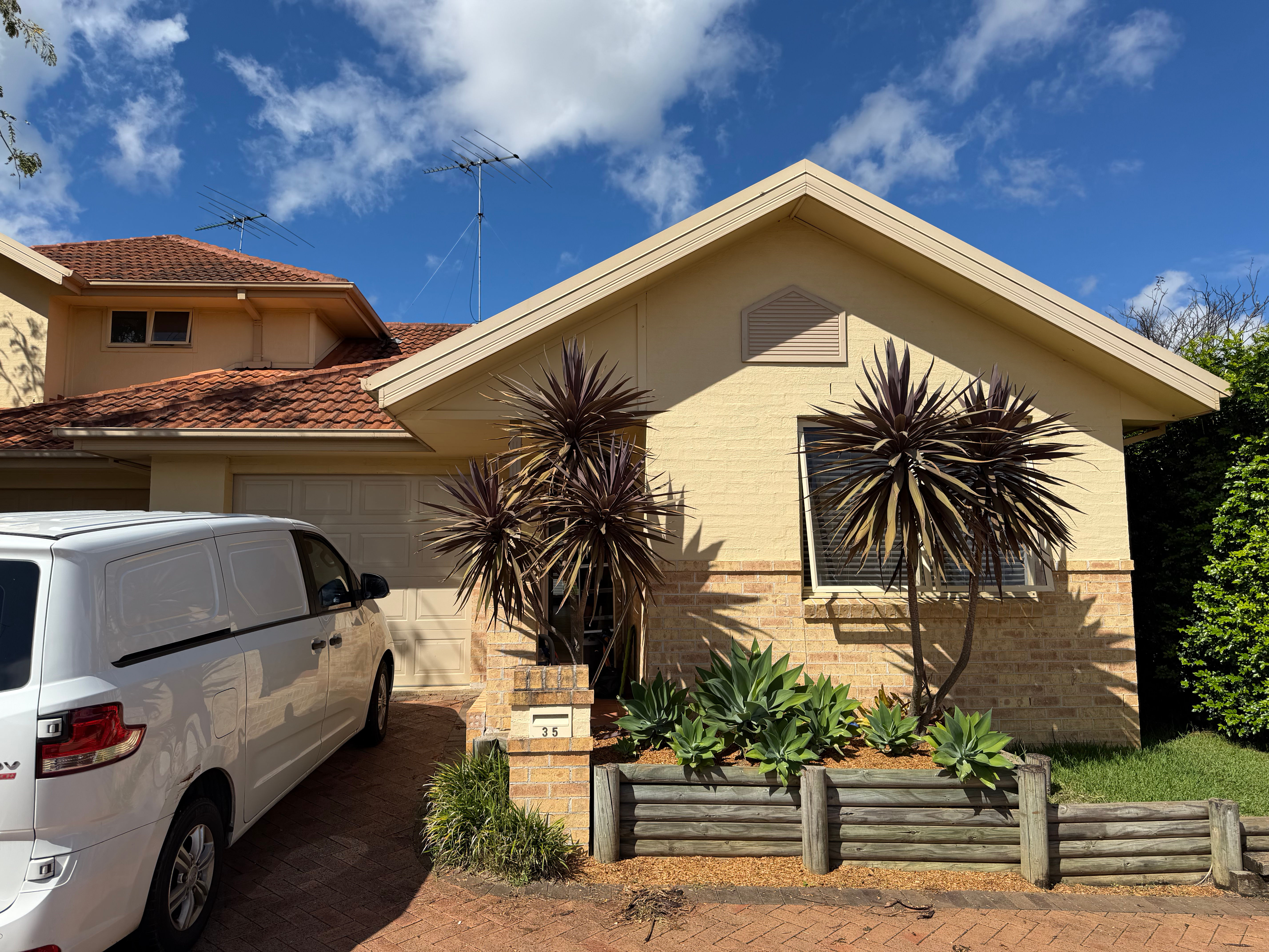 35/32 Bishop Rd Menai