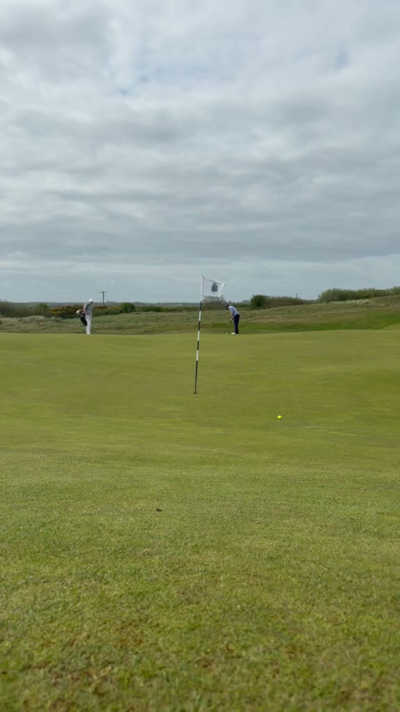 Scottish U18 putt 2.MP4