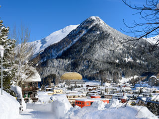 Davos: Safe by Design, Challenging by Reality — Security, Risk, and Decision-Making at the World Economic Forum.