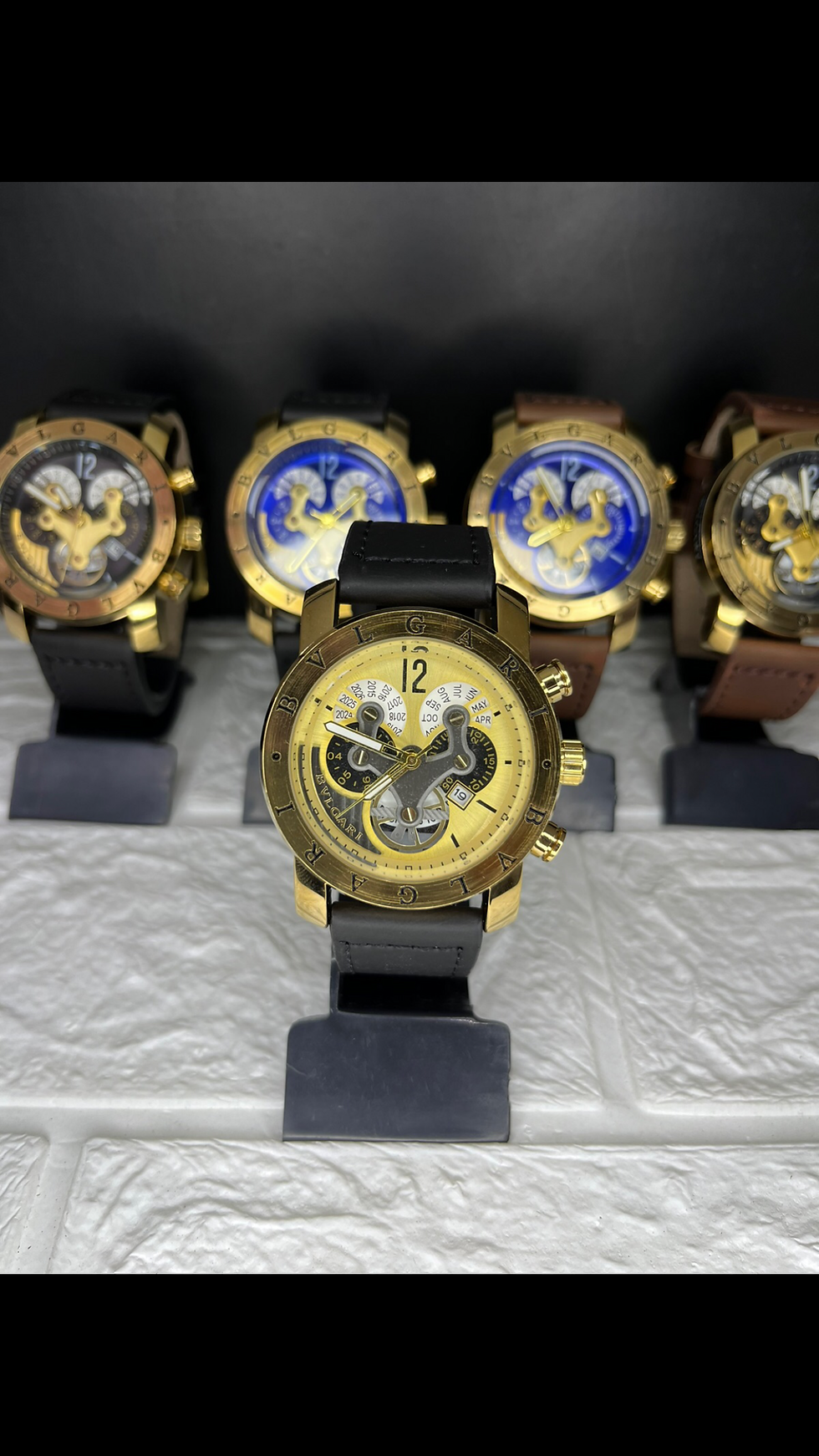 Miniatura: Bvgario couro 