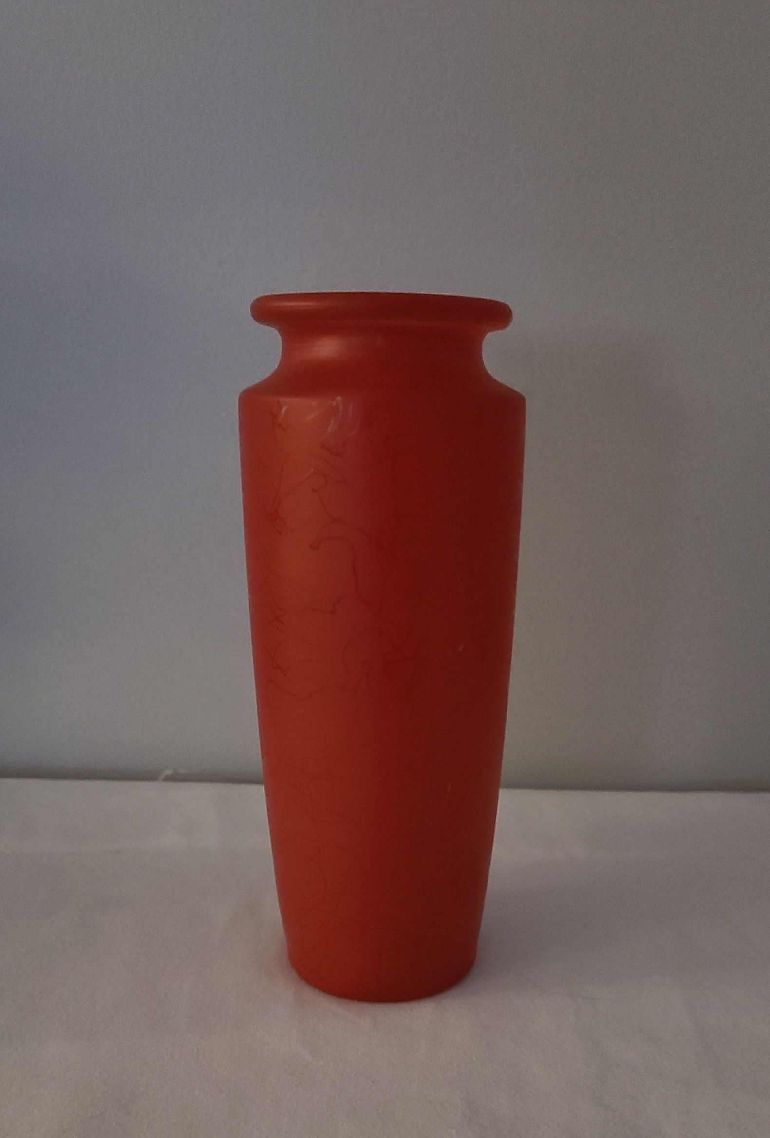 Item # VA-105 Red Vase Quantity Available: 9