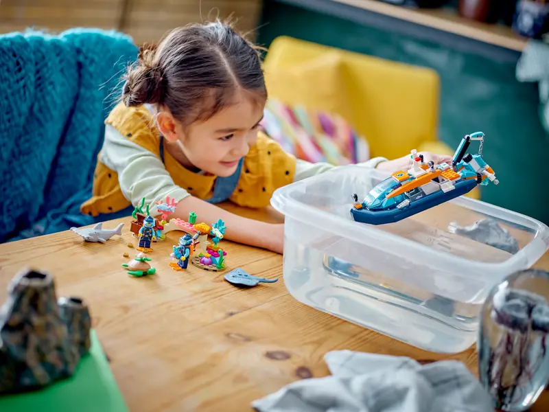 LEGO 60377 Meeresforscher-Boot 