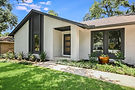 020_Front Entry.jpg
