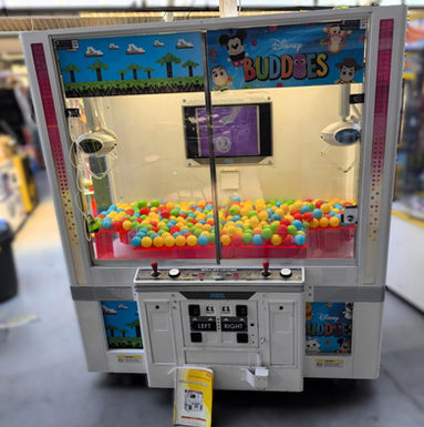 UFO Crane claw arcade machine