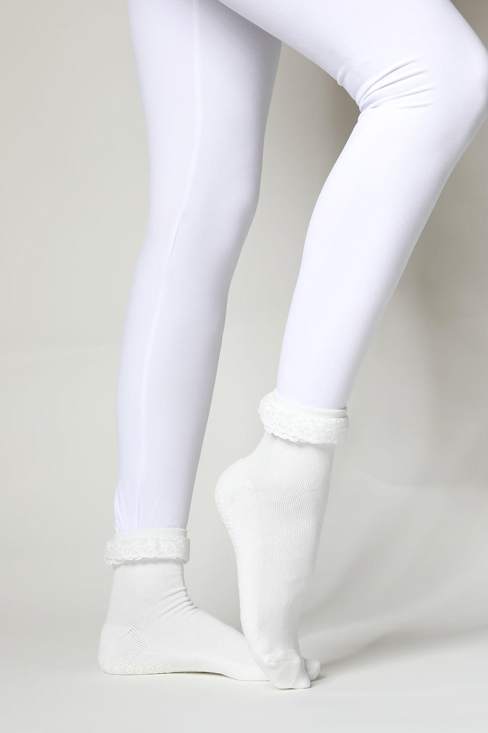 Thumbnail: Lacy Ruffle Mid Calf - Cloud White