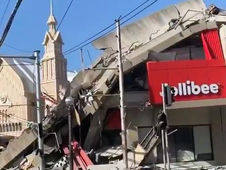 Hay víctimas tras potente terremoto de magnitud 7,8 en Filipinas