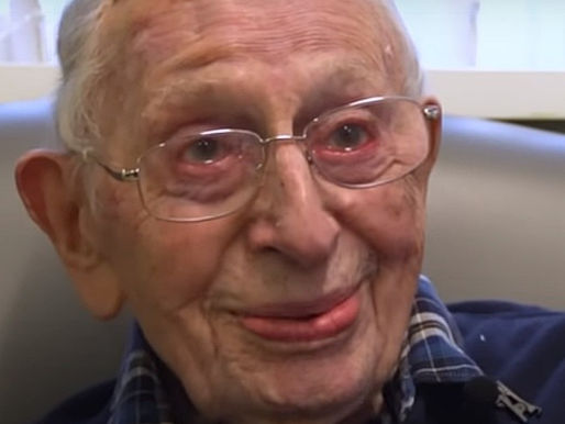 El hombre más longevo del mundo sigue siendo ingles, y así explica su larga vida