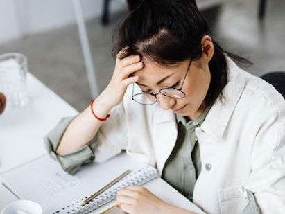 Alertan efectos sobre salud mental en un mundo esclavo de crecimiento y productividad