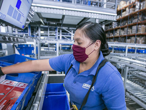 Cifras de empleo mejoran en América Latina, pero persisten informalidad y desigualdad