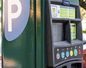 Anuncian redistribución de ingresos por parquímetros en la CDMX