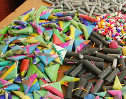 Menores no deben manipular pirotecnia durante festejos navideños y de año nuevo