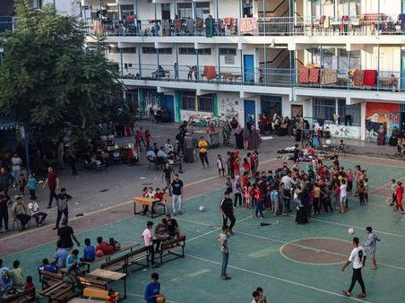 Día Internacional de la Educación miles de personas se refugian en escuelas de la ONU en Gaza