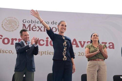 Asegura Sheinbaum que se recuperará el tren de pasajeros México-Guadalajara