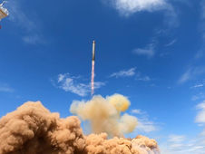 Rusia prueba con éxito misil intercontinental pesado