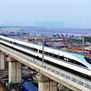 Transporta China cifra record de pasajeros por tren en un día