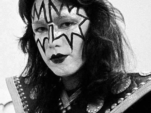 Muere Ace Frehley, guitarrista de Kiss