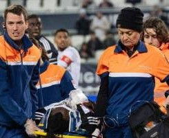 Sale del coma inducido futbolista hondureño Alberth Elis