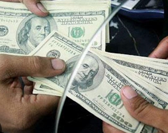 Nueva baja en el monto de las remesas que ingresan al país
