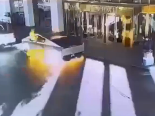 Investigan como posible acto terrorista la explosión de un Cybertruck frente a hotel de Trump