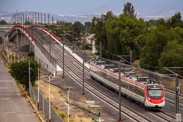 Más de 200 mil pasajeros en una semana, en el Tren "Felipe Ángeles" al AIFA