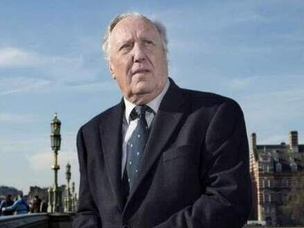 Se va para siempre Frederick Forsyth, autor de "El día del chacal"