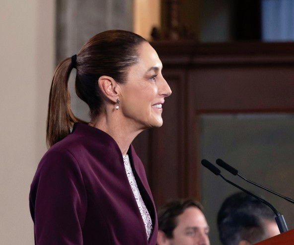 Aclara Sheinbaum reforma en Ley de Propiedad Industrial: No hay sanción a memes ni asátira política