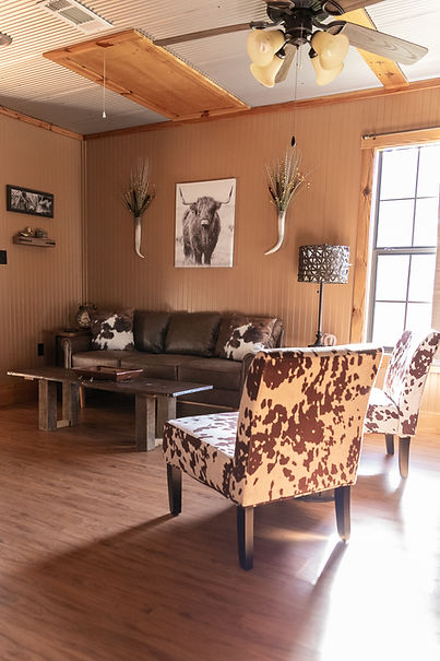 Groom Suite