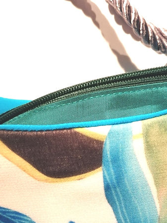 Bag Fragrance _ bande MEDIA