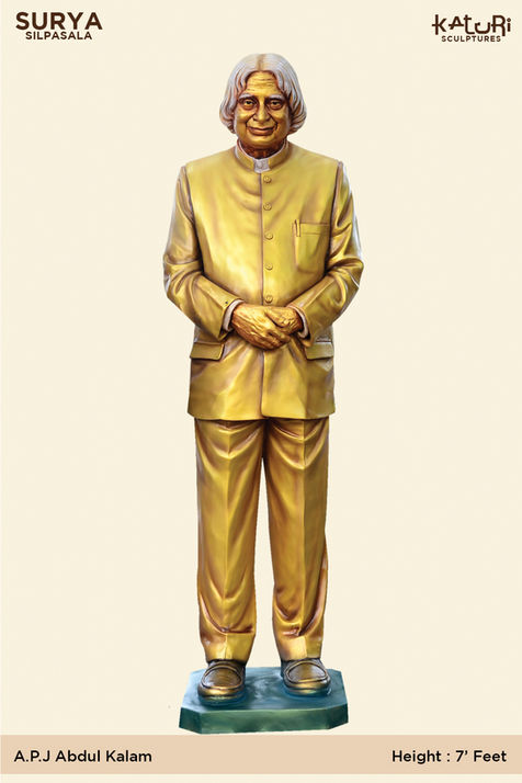 Realistic 7-feet bronze or fiber statue of former President and Missile Man of India, Dr. A.P.J. Abdul Kalam ideal for schools, universities, and science centers. Expertly crafted by Surya Silpasala (Katuri Sculptures), Tenali and Bengaluru