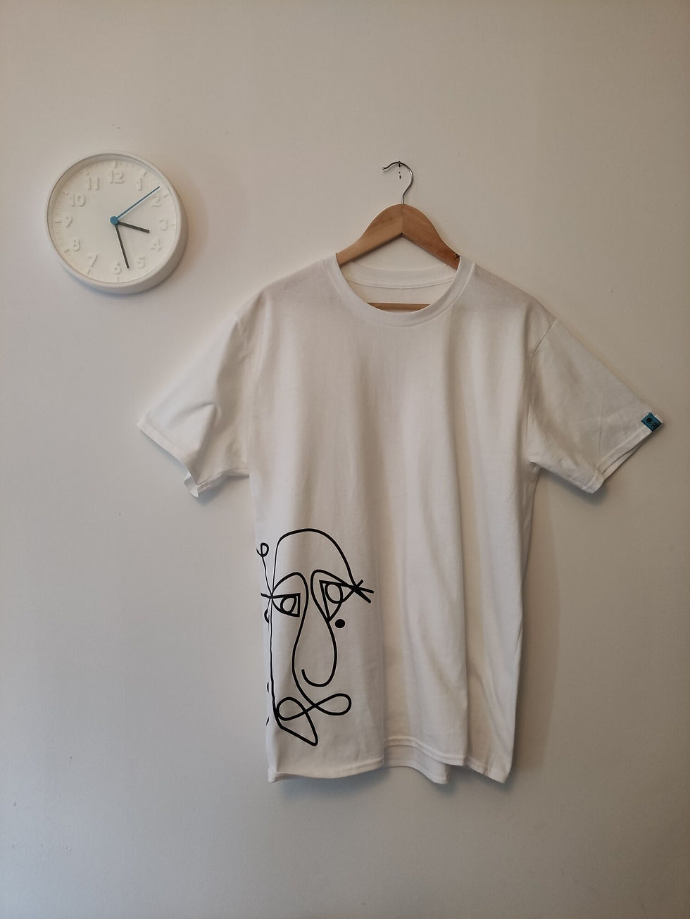 Thumbnail: Instant Design Shop | Linear Faces T-shirts