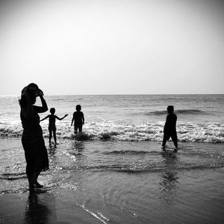 Black and White Illusion