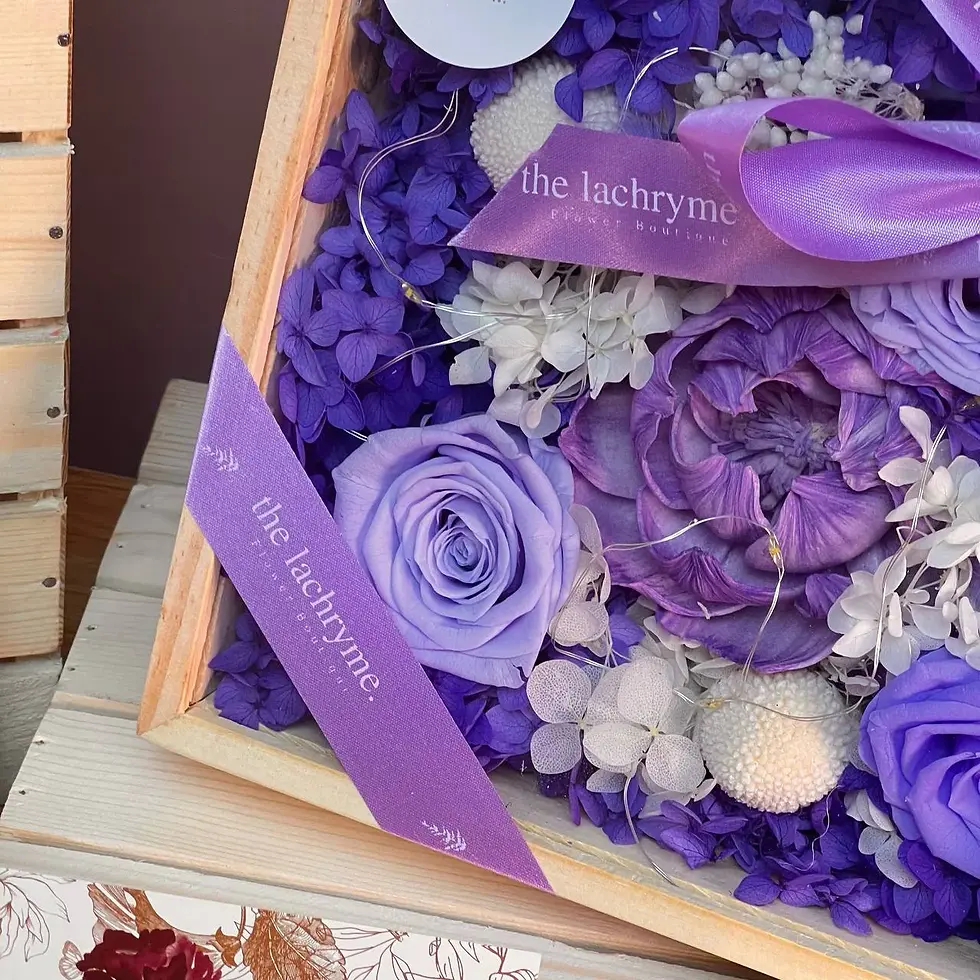 Thumbnail: Lena | Boxed Blooms | Grande