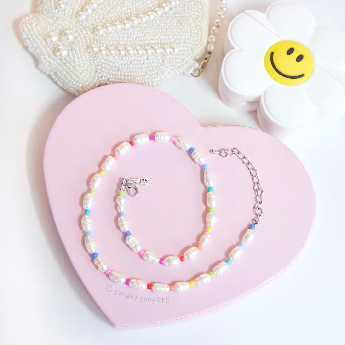Rainbow Pearly Choker necklace