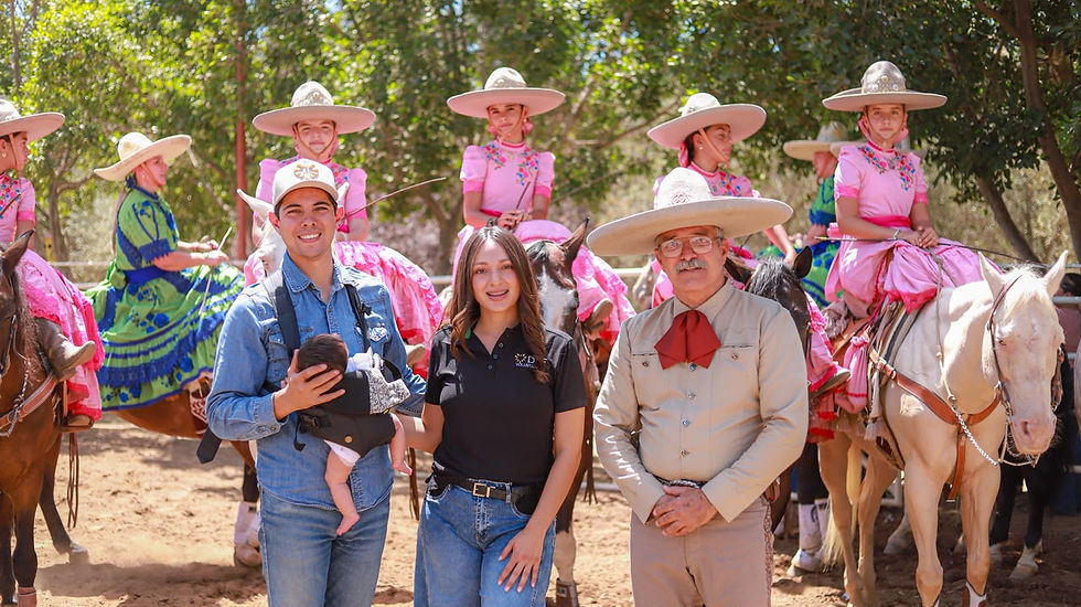 TECATE VIVIÓ UNA GRAN FIESTA MEXICANA CON CAUSA EN LA GRAN CHARREADA DEL DIF MUNICIPAL