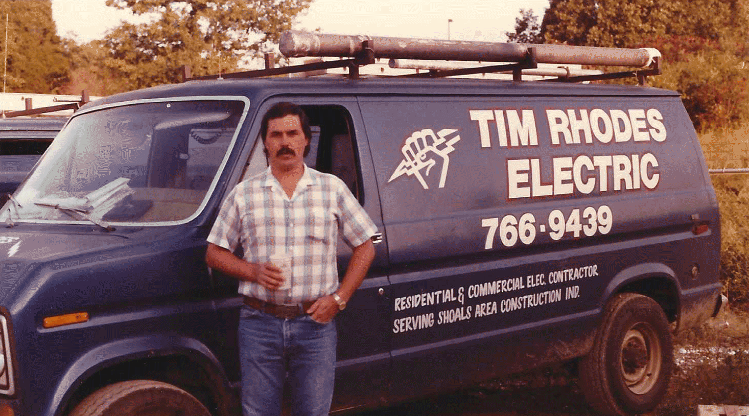 TimRhodesWithVan.gif