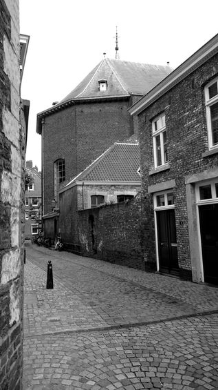 Waalse Kerk, Maastricht, Sint Pieterstraat