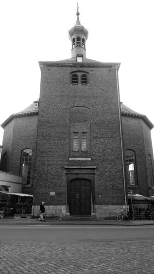 Waalse Kerk, Maastricht, Sint Pieterstraat