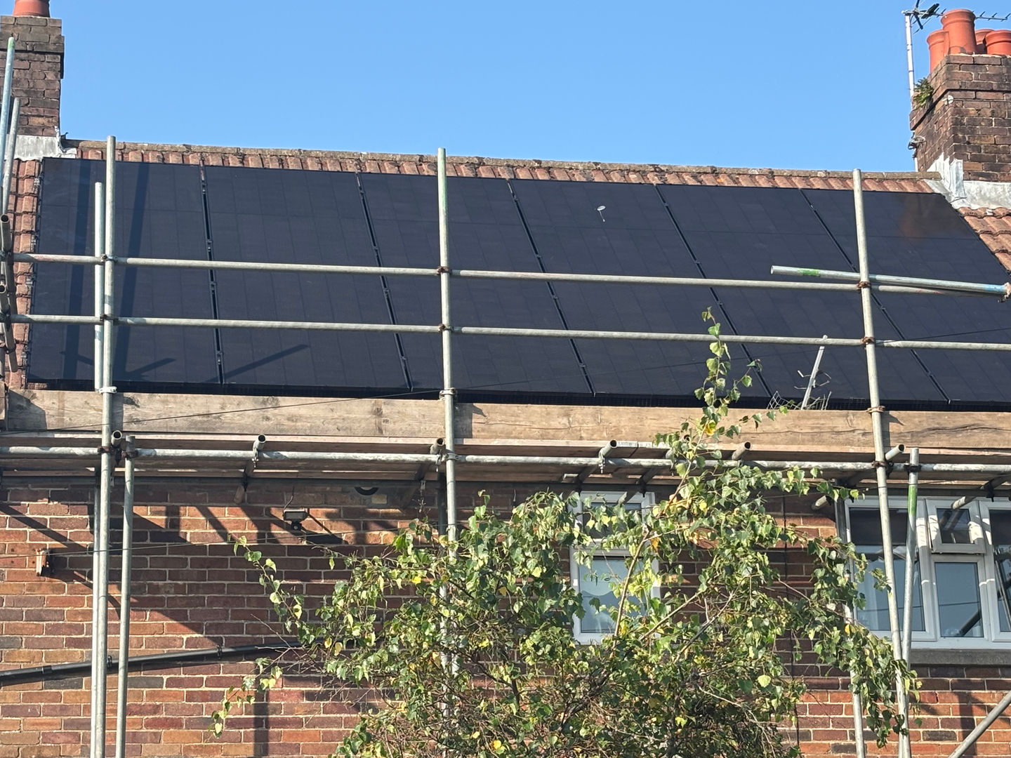 Solar with Enphase Microinverter system in bridgend south wales fitted by qauntum renewables