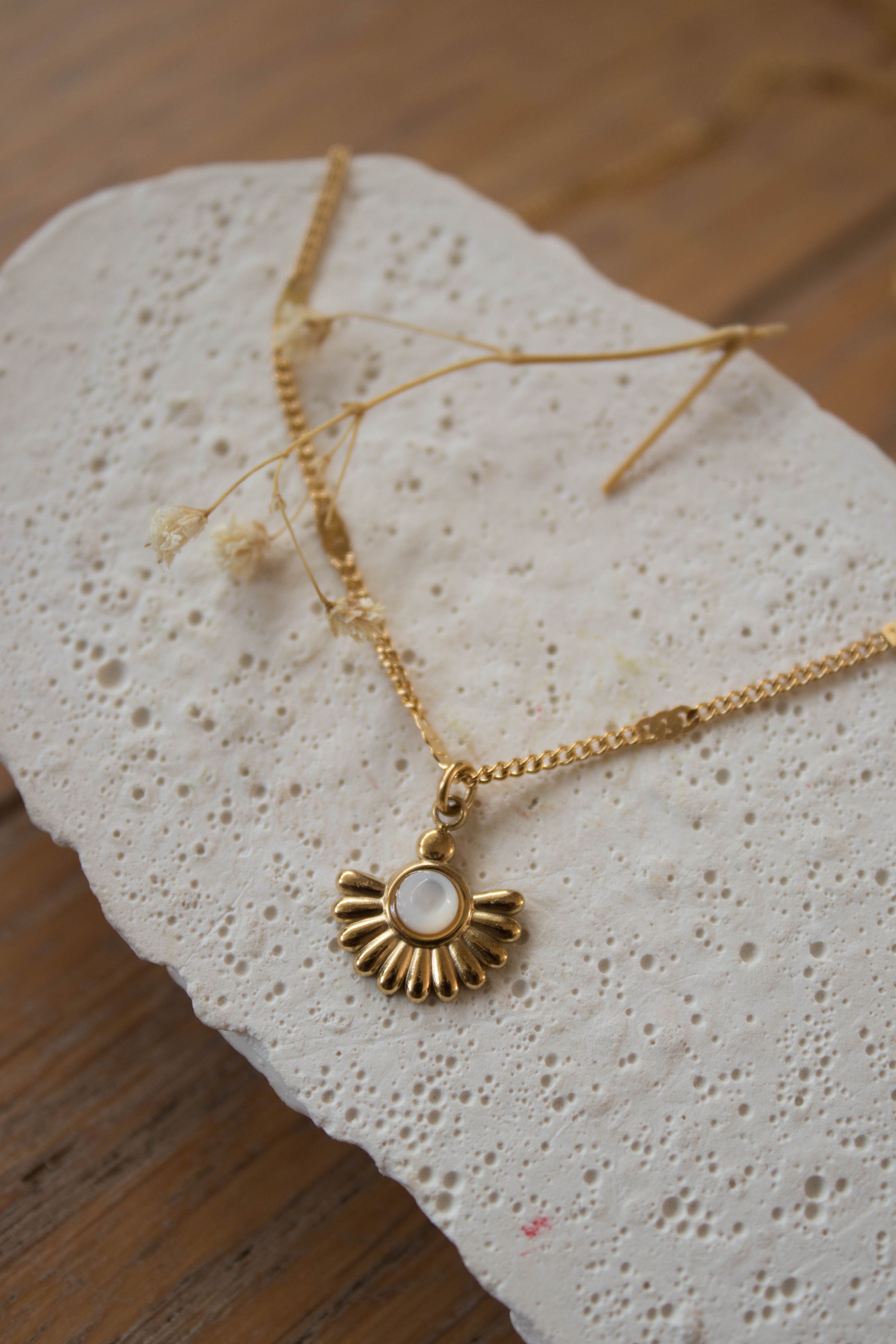 Collier Suzanne nacre