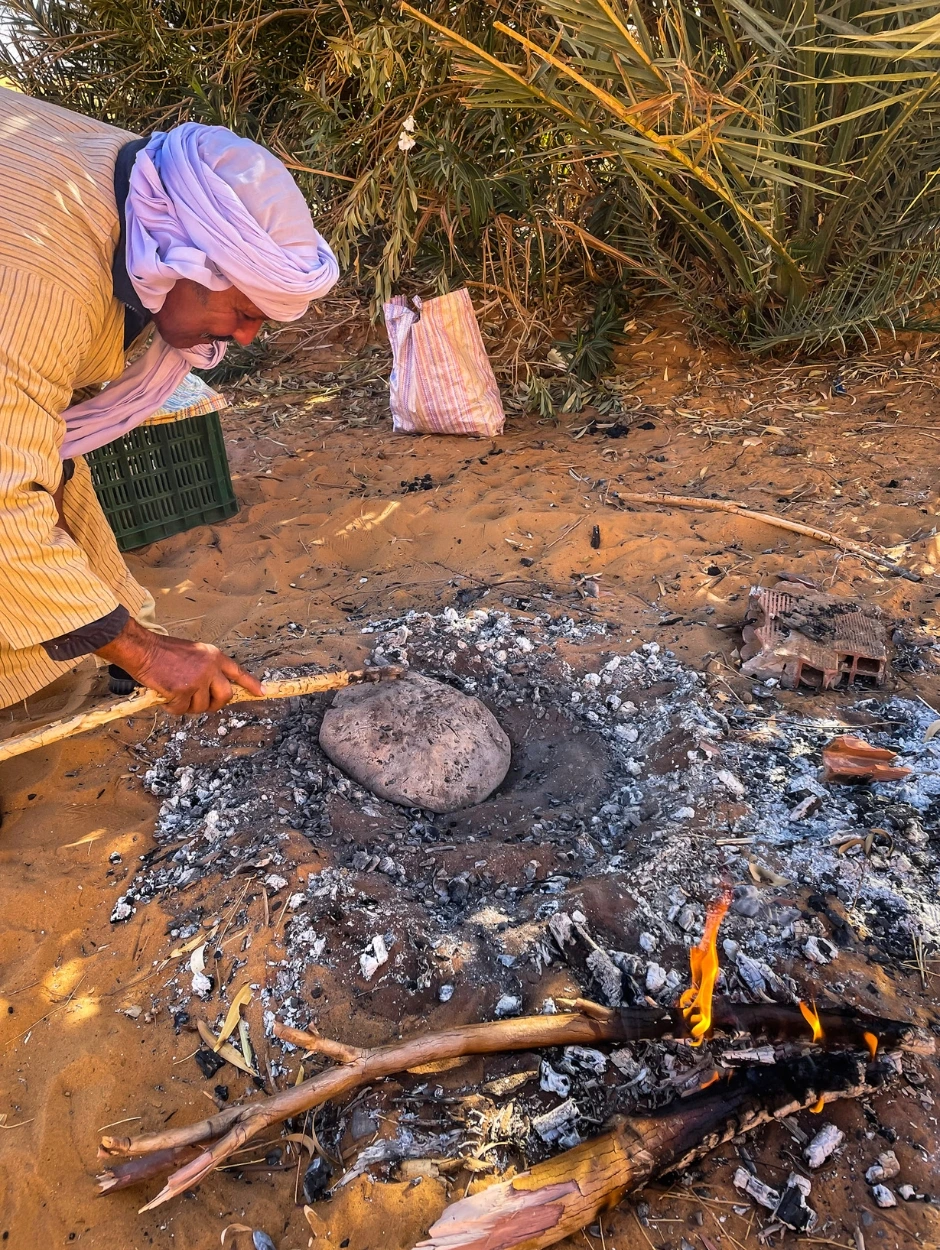 sand pizza merzouga desert morocco