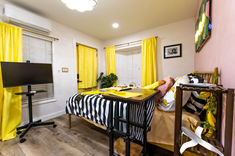 bed front door.jpeg