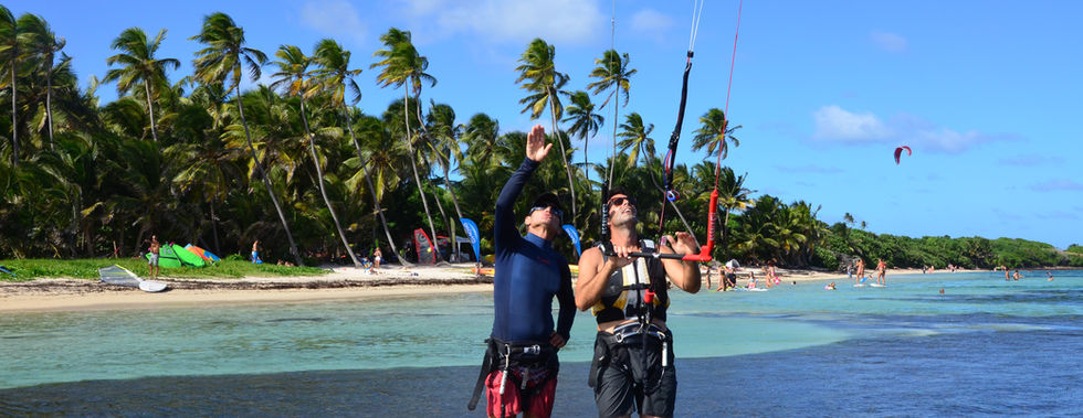 Kite paddle wing and windsurfing school and rental in Martinique