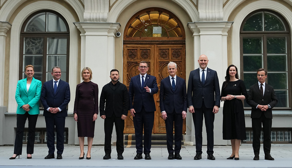 Володимир Зеленський бере участь у зустрічі представників країн Північної Європи та Балтії в Таллінні. Фото: ap.org