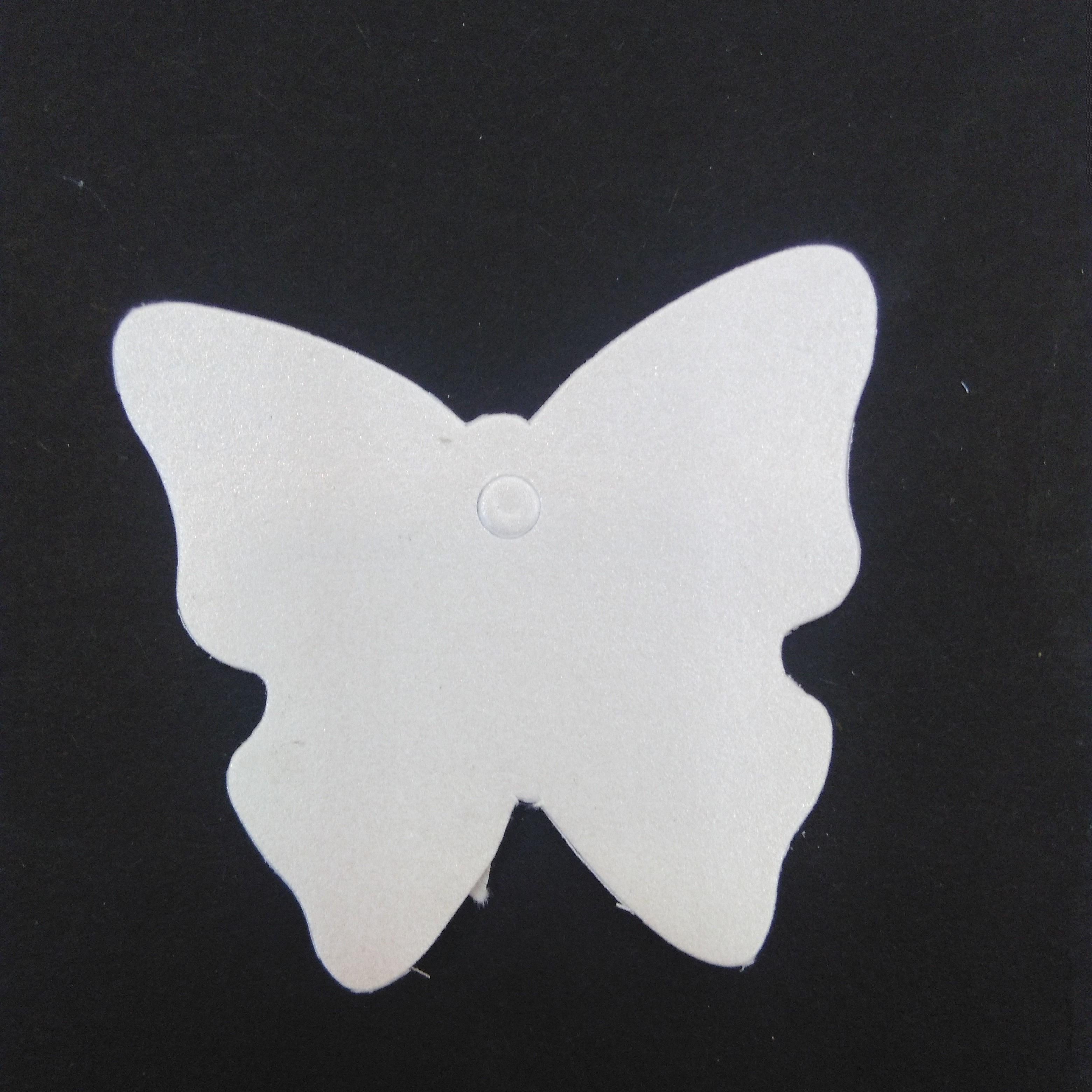 Etiquette papillon blanc