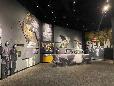 Exhibition-US Marshall-2.jpg